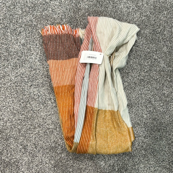 *NWT Fall Colorblock Scarf - Picture 1 of 2